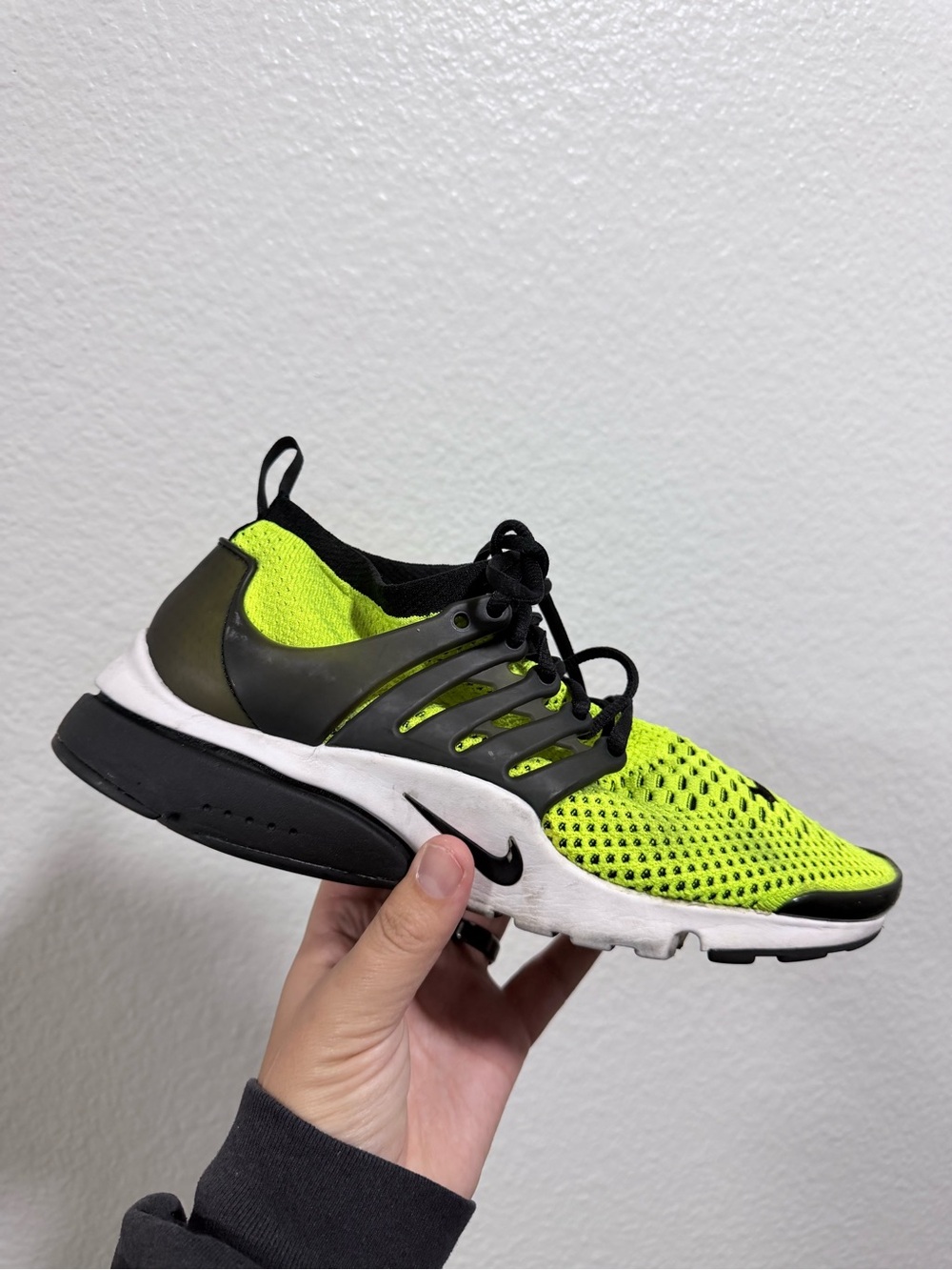 Nike Neon Green and Black presto Mesh Running Sneaker
